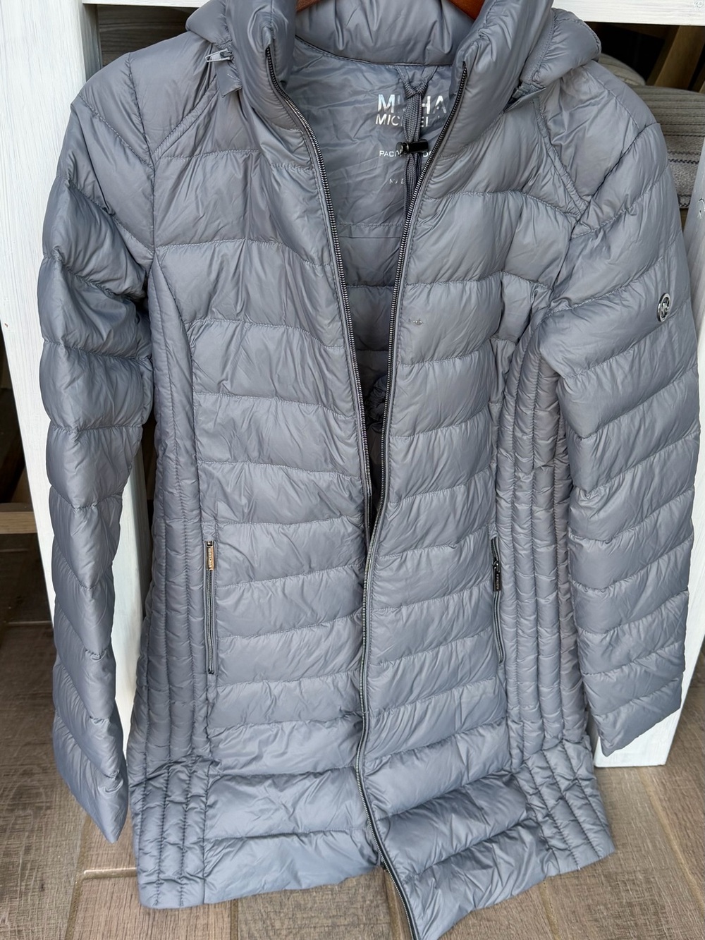 MICHAEL Michael Kors Women's Gray Packable Down Jacket size small